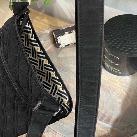 Vera Bradley Black Quilted Crossbody Purse - Picture 14 of 14
